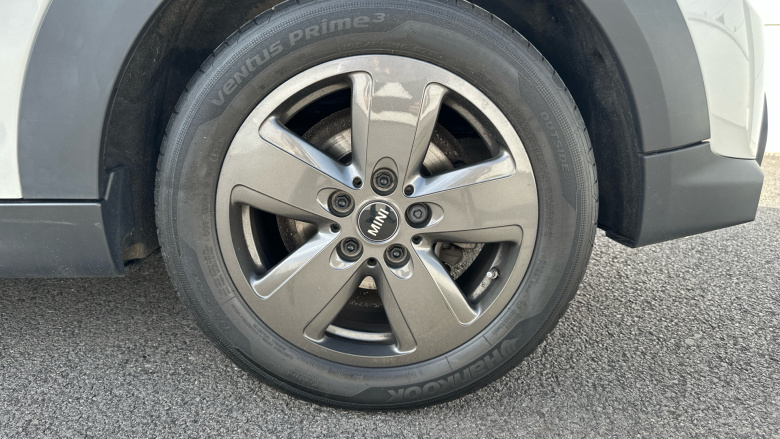 MINI Hatchback 2.0 Cooper S Classic 5dr Auto Petrol Hatchback